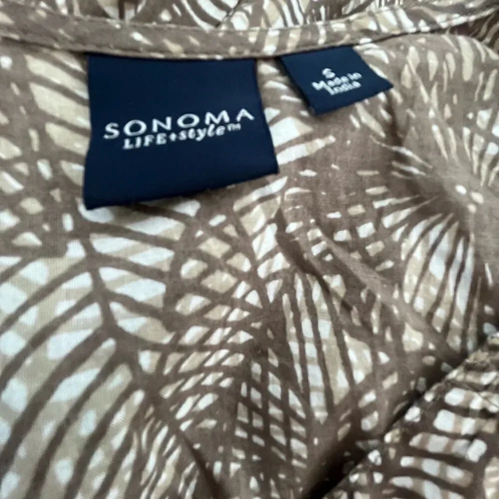 SONOMA Lifestyle 100% cotton smocked top with button front size S - Picture 6 of 6